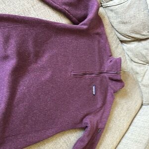 Purple medium size Patagonia pullover jacket in excellent condition.